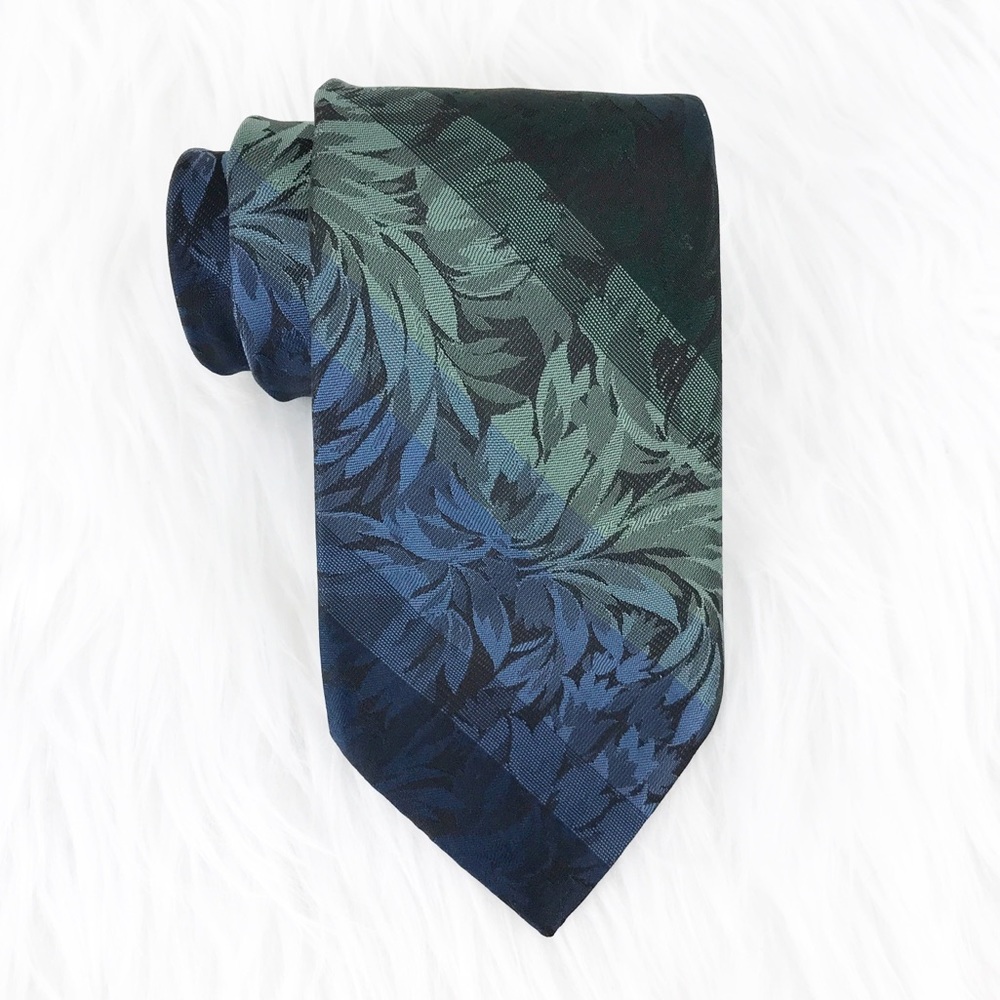 😊4/$20 Tropical Plant Blue Green Floral Ombre Tie